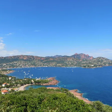 Cap Esterel Le Hameau, Quartier L2 - Esterel Vacances Ref. 84la Apartamento *